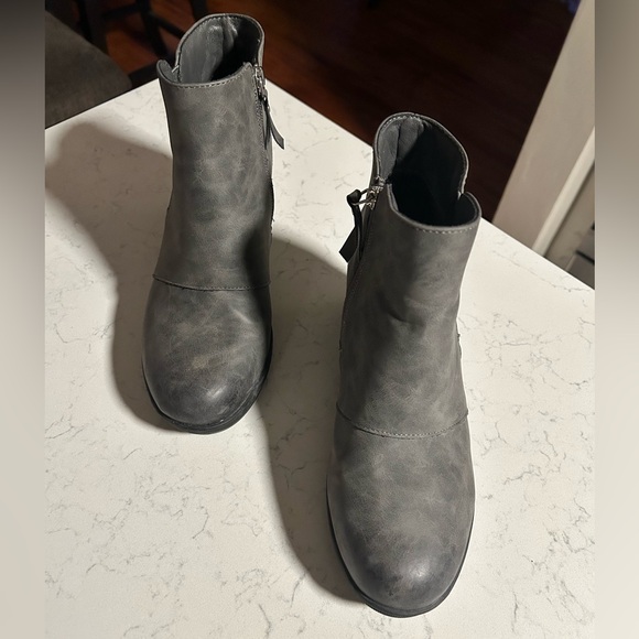 Athlefit Waterproof Gray Wedge Ankle Boots Size 9 - Picture 6 of 15